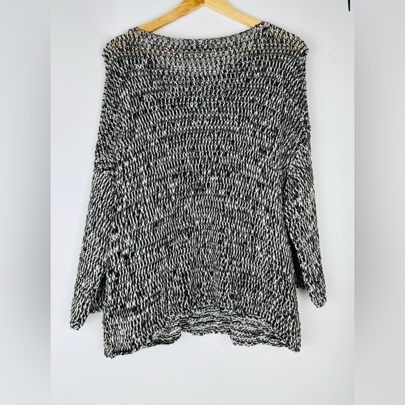 Eileen Fisher Black And White Half Sleeve Sweater - Picture 5 of 5
